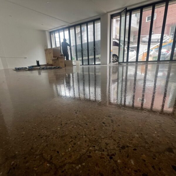 서울 중구 아기신발공장(50년된바닥) 세라믹폴리싱